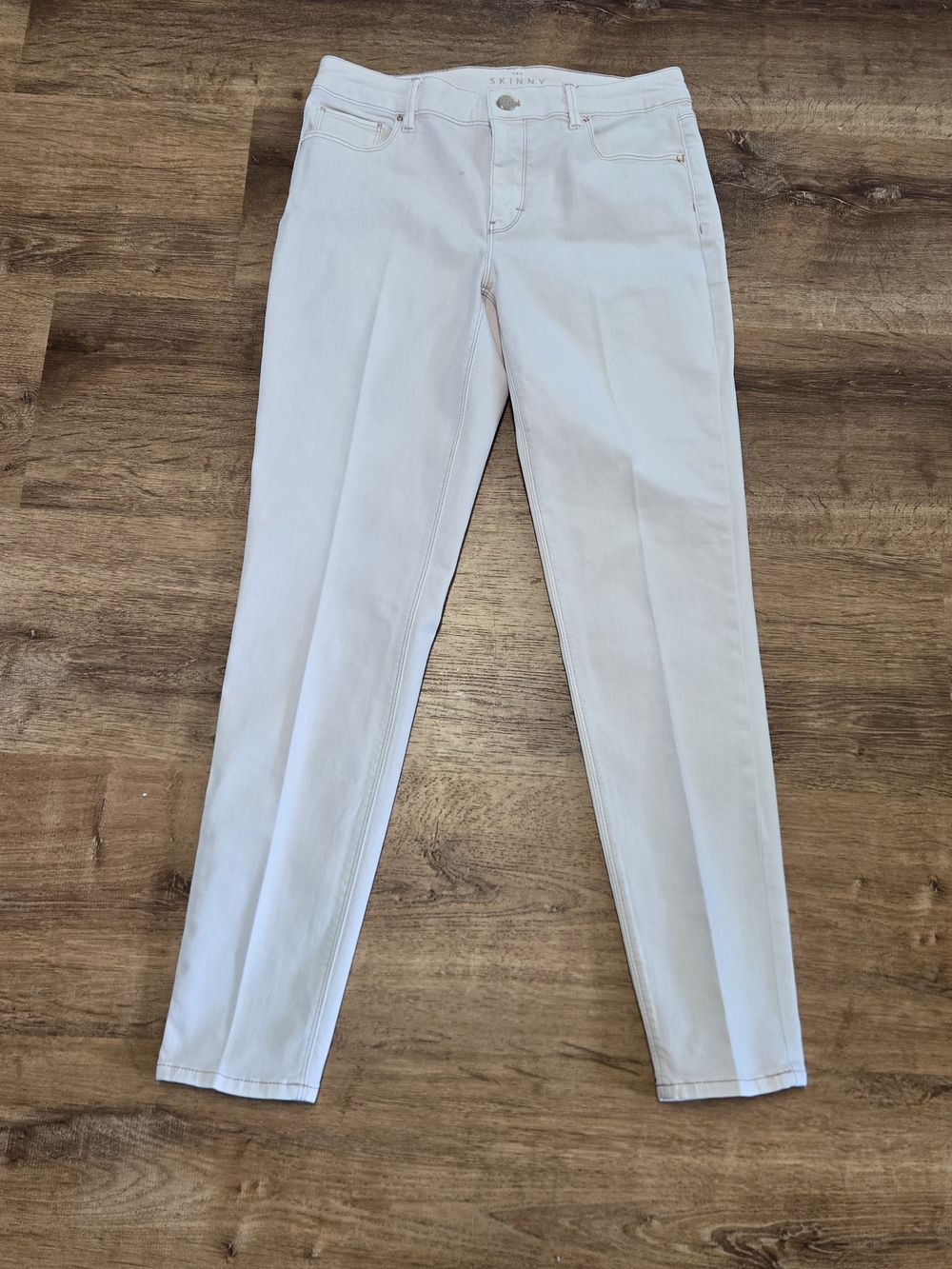White House Black Market Slim Light Pink Skinny Jeans Size 4